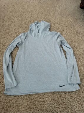 Nike Heather Light Gray Hooded Long Sleeve Top (size medium)